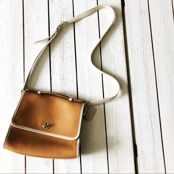 Coach Handbags - EXTREMELY RARE Vintage Coach Spectator Court Bag